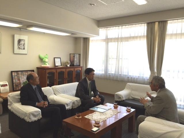Meeting between SG Fujita and Dr. Yamaguchi, President of the Saitama University