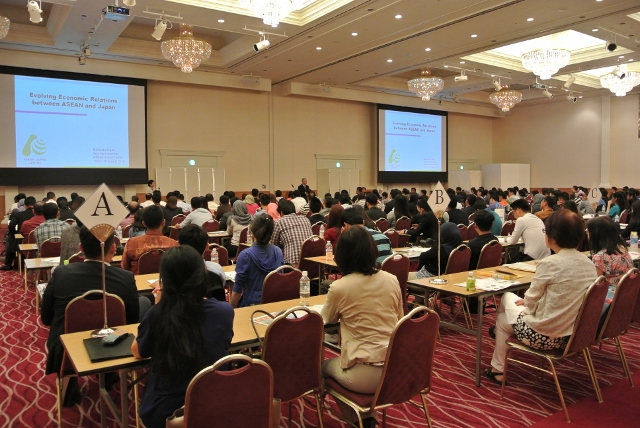 Lecture_by_SG_20160830 (640x428)