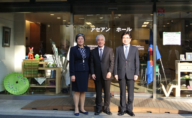 Three_Centre_Meeting_1