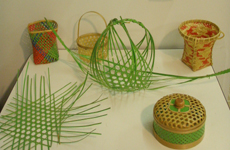 カゴや織物製品