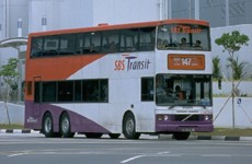2階建てダブルデッカーのバス
